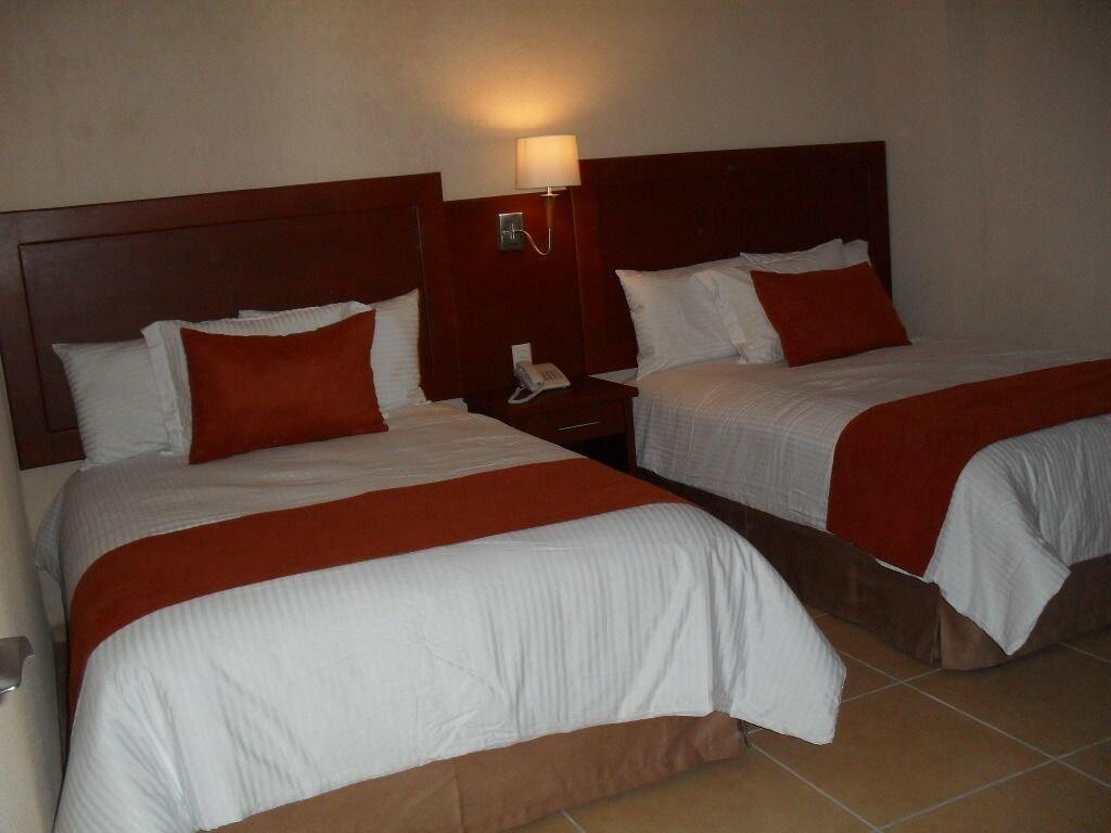 Hotel Rs Córdoba エクステリア 写真